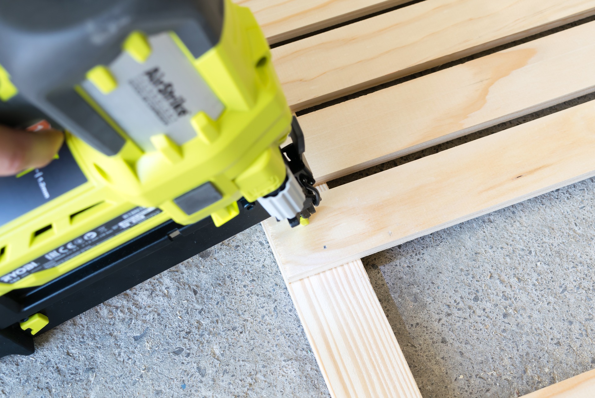 Best Nail Gun with Battery