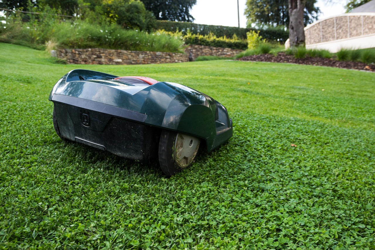 Can You Mow A 45 Degree Slope