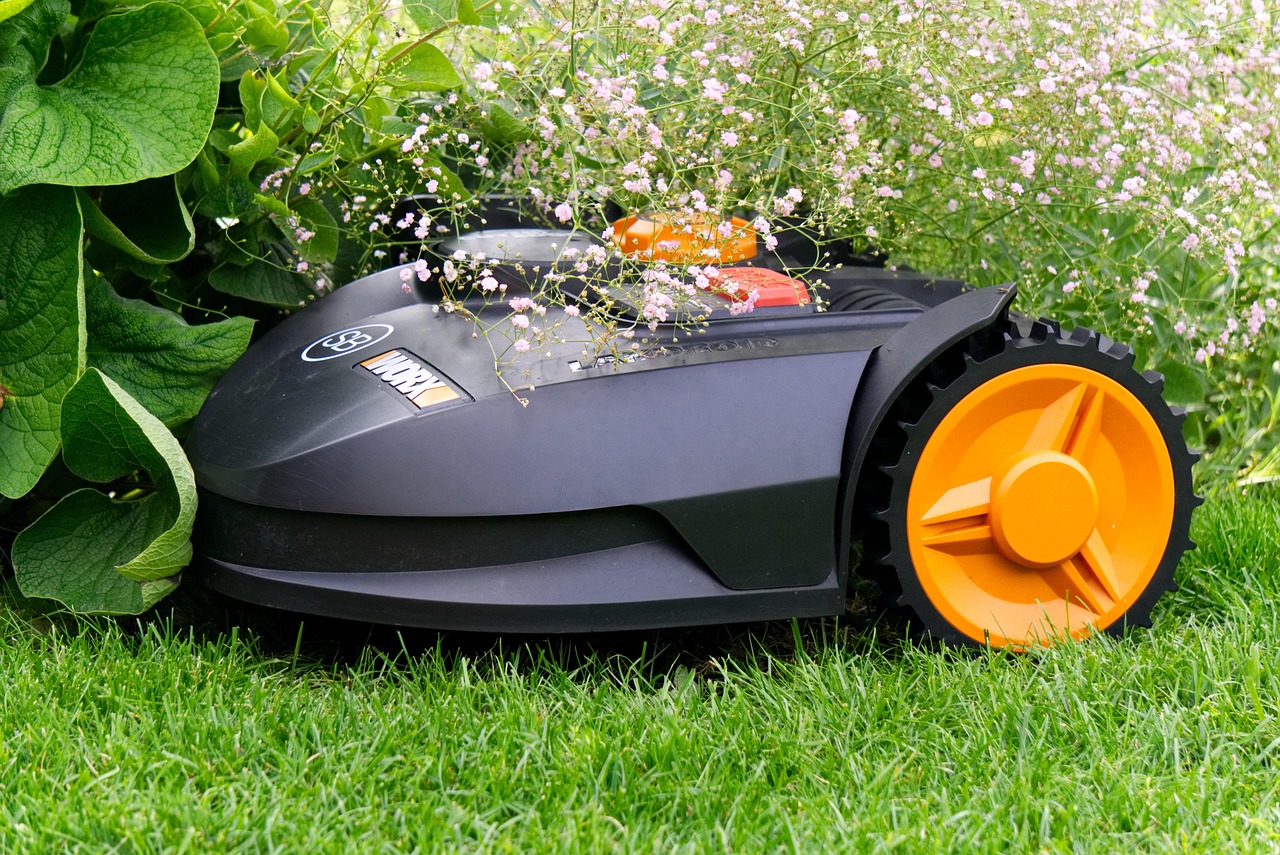 What Is The Highest Rated Robotic Lawn Mower