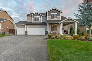 How To Remove Grease From An Asphalt Driveway